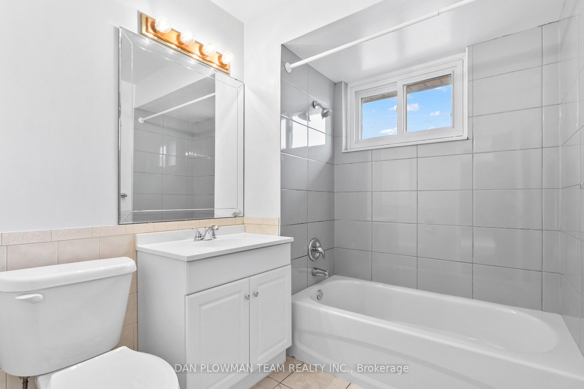 Photo 22 of 760 Hillcrest Road, Pickering, West Shore — HOMEH