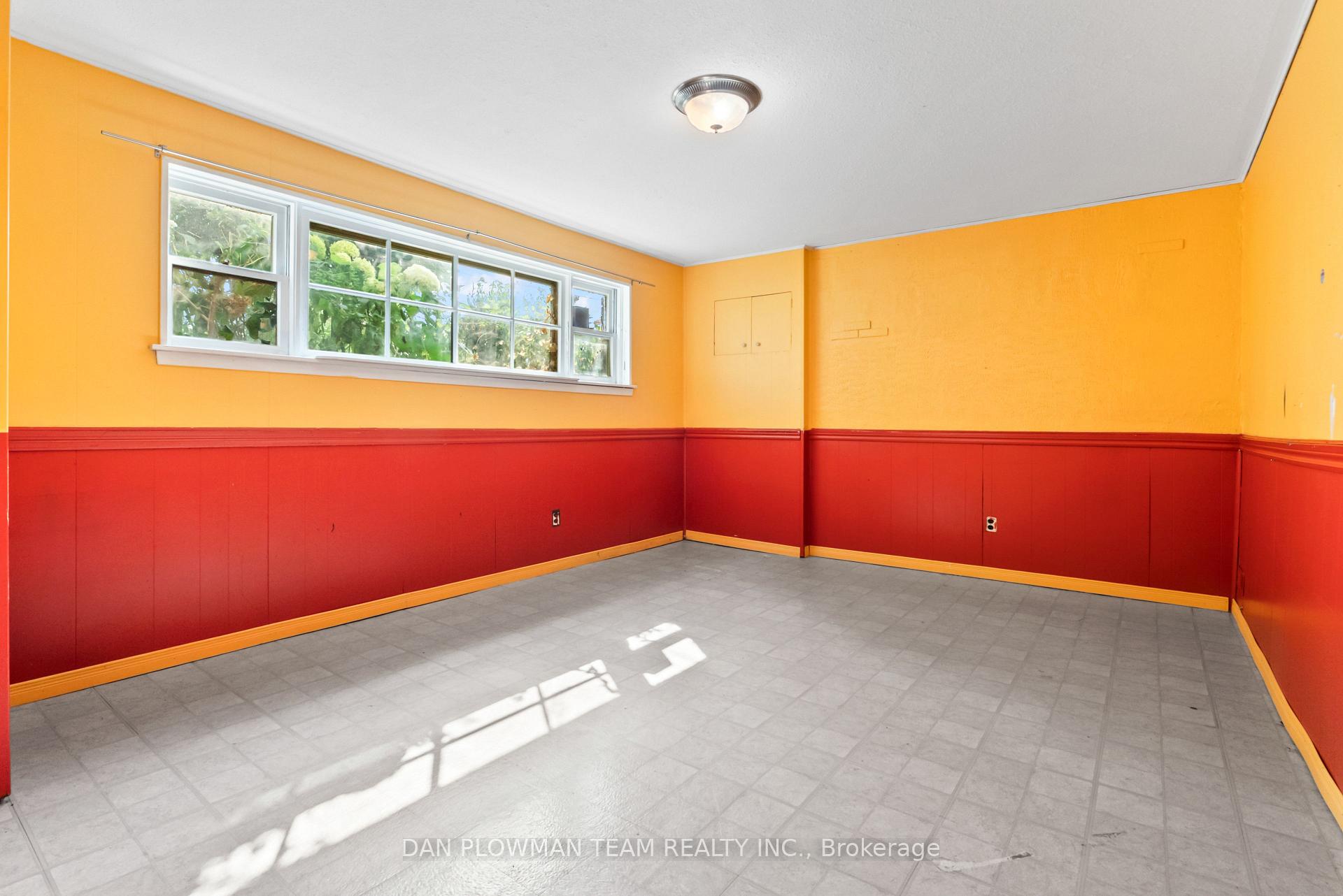 Photo 24 of 760 Hillcrest Road, Pickering, West Shore — HOMEH