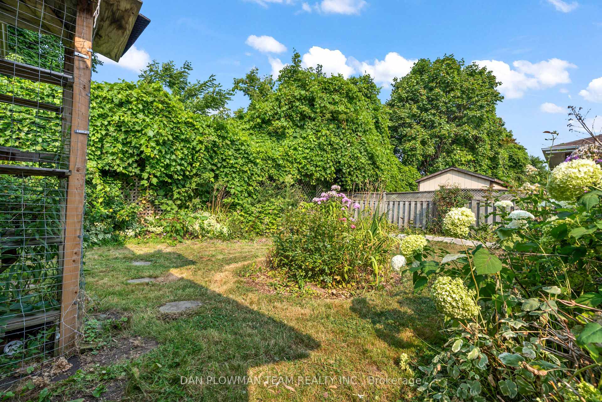 Photo 40 of 760 Hillcrest Road, Pickering, West Shore — HOMEH