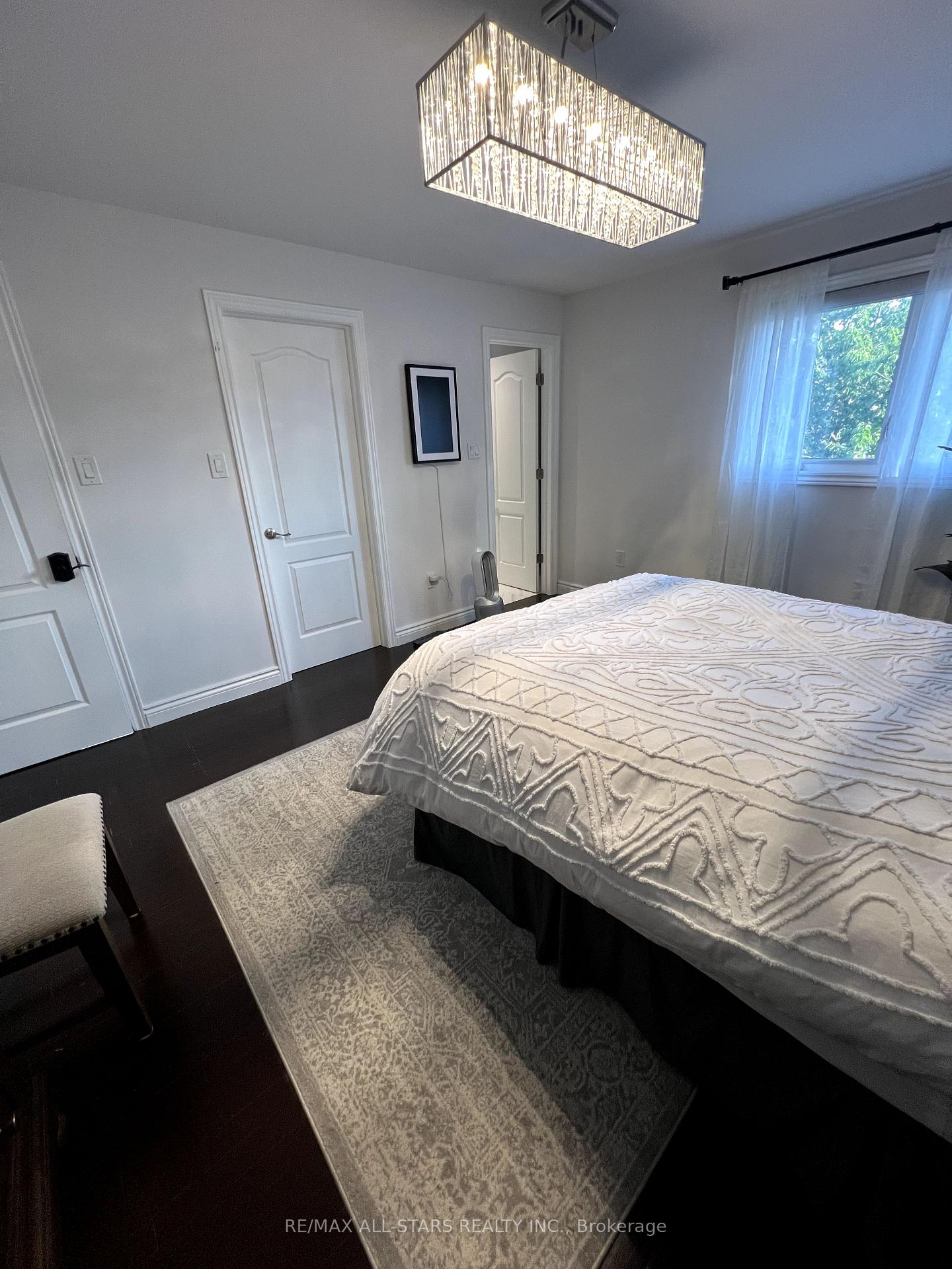 Photo 14 of 706 Sultana Square W, Pickering, Amberlea — HOMEH