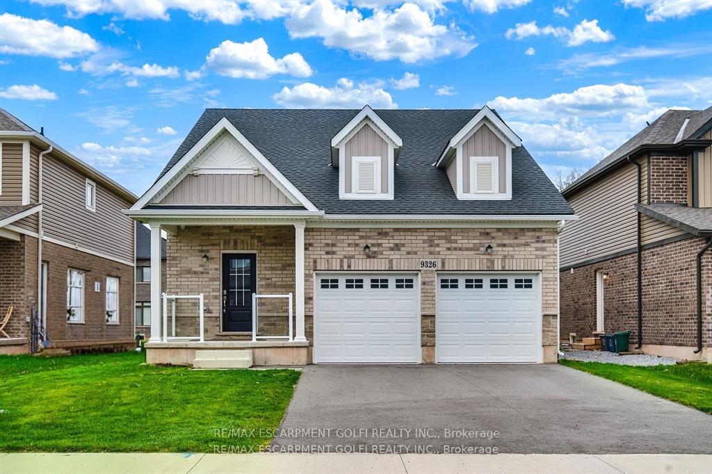 Front of 9326 White Oak Avenue
