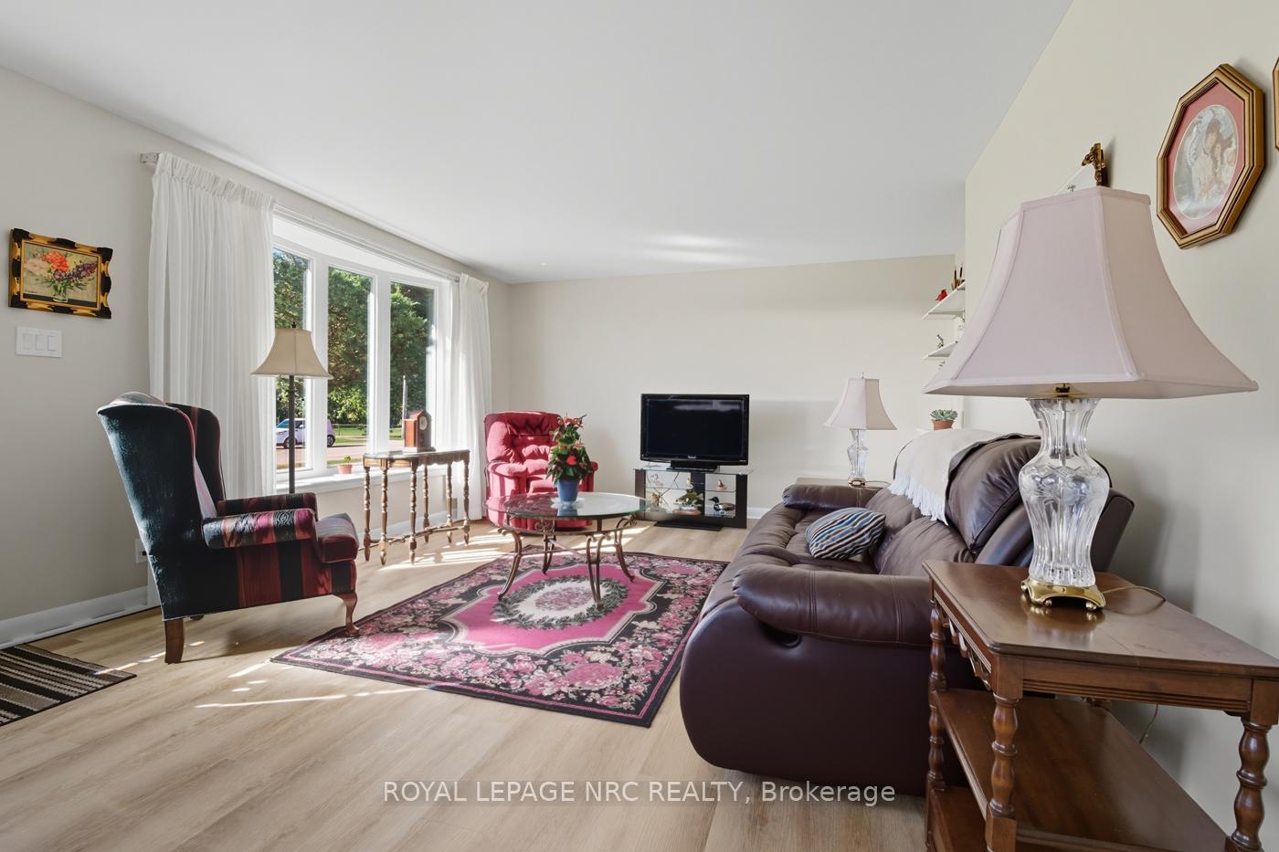 Photo 7 of 236 Johnston Street, Port Colborne, Killaly East — HOMEH