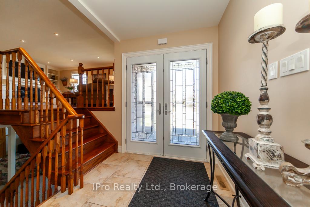 Photo 2 of 874 Pearen Avenue, Milton, Timberlea — HOMEH