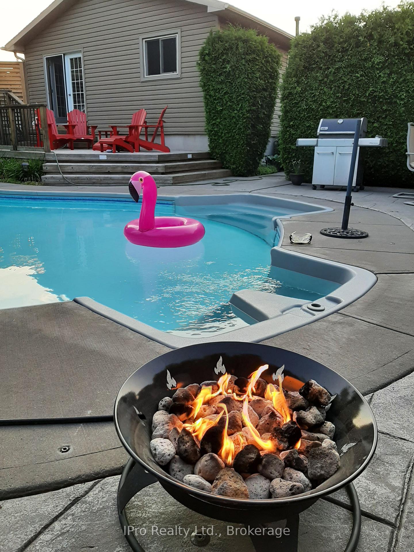 Photo 17 of 874 Pearen Avenue, Milton, Timberlea — HOMEH