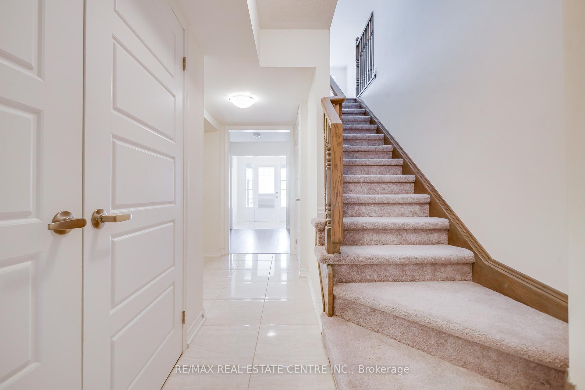Photo 9 of 541 Buckeye Court, Milton, Cobban — HOMEH