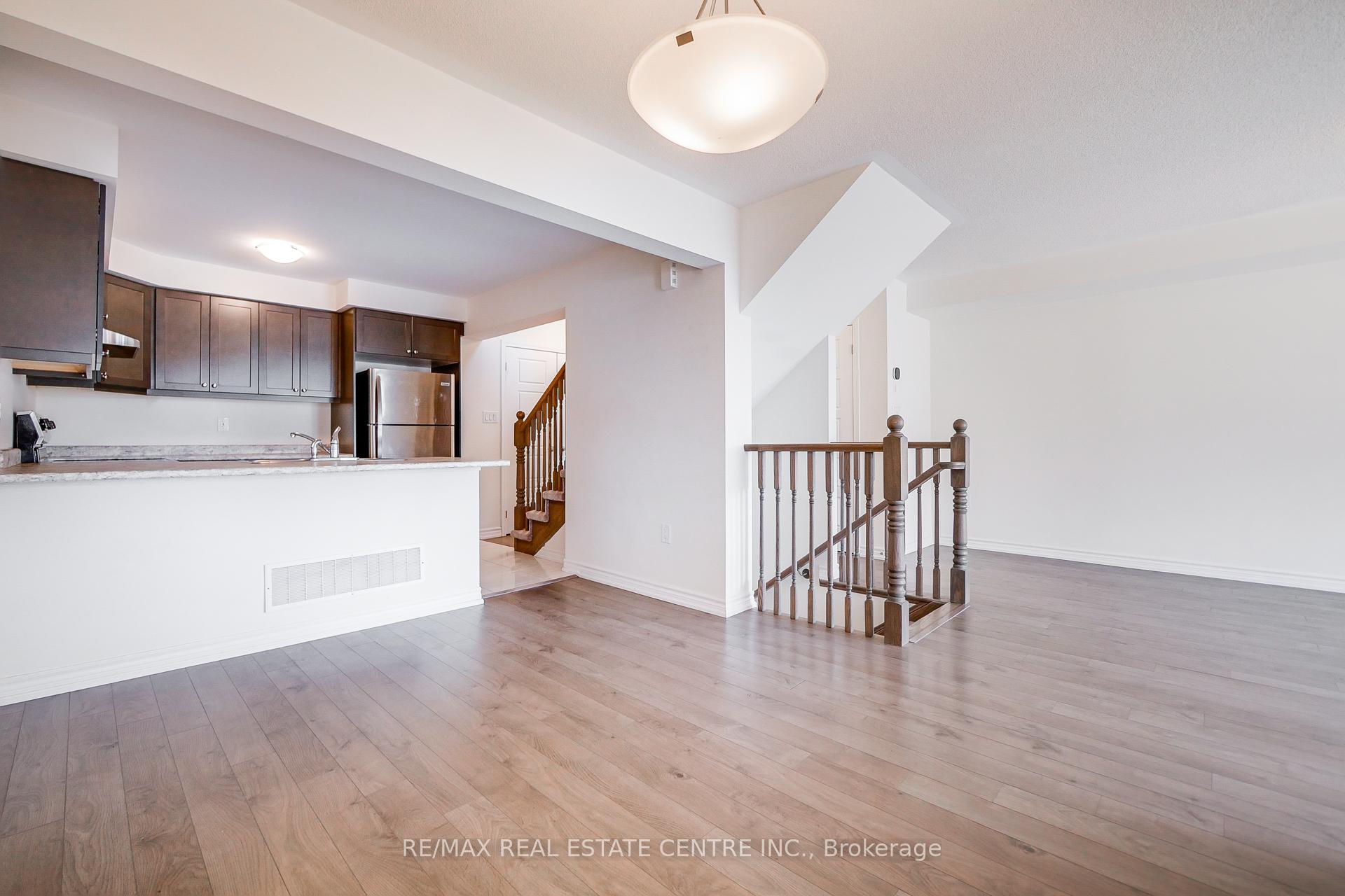 Photo 14 of 541 Buckeye Court, Milton, Cobban — HOMEH