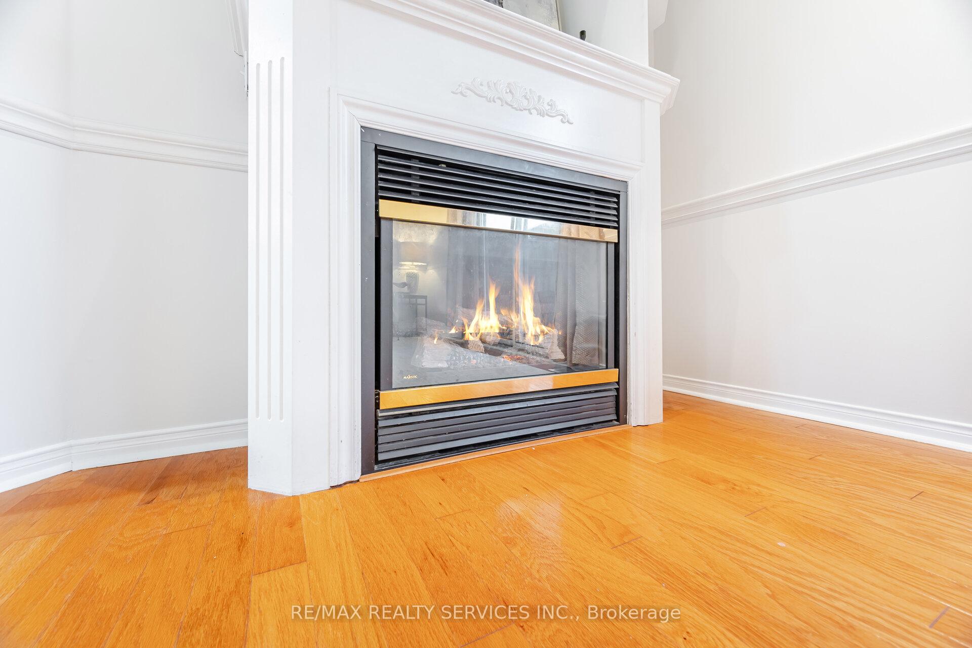 Photo 13 of 1016 Roseheath Street, Oshawa, Pinecrest — HOMEH