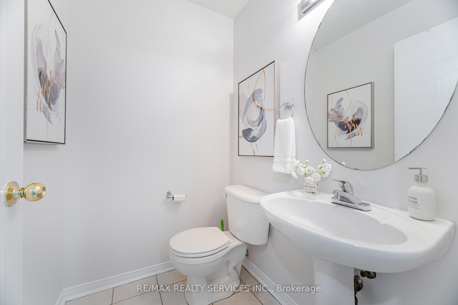 Photo 21 of 1016 Roseheath Street, Oshawa, Pinecrest — HOMEH