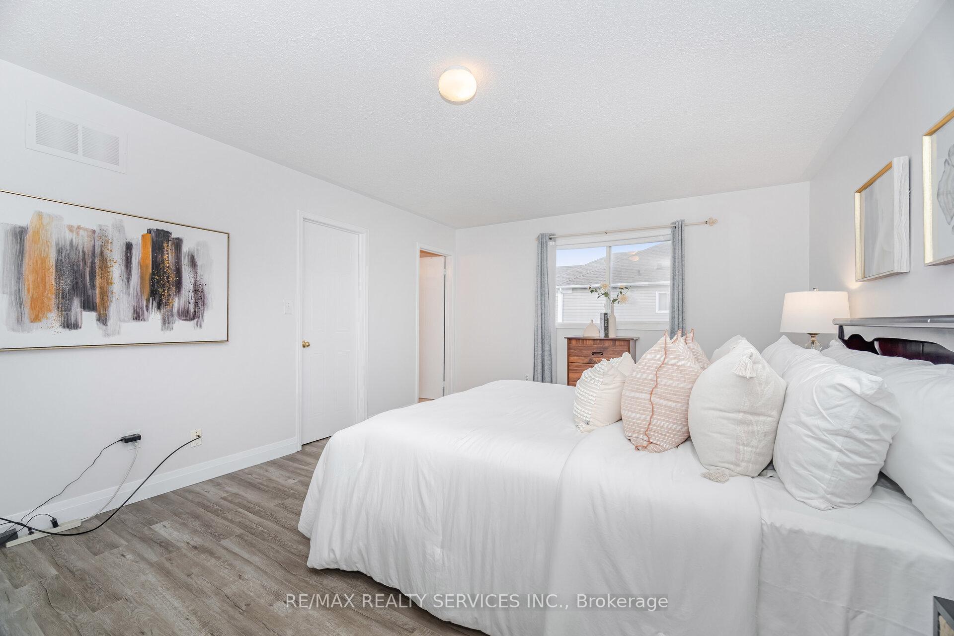 Photo 27 of 1016 Roseheath Street, Oshawa, Pinecrest — HOMEH