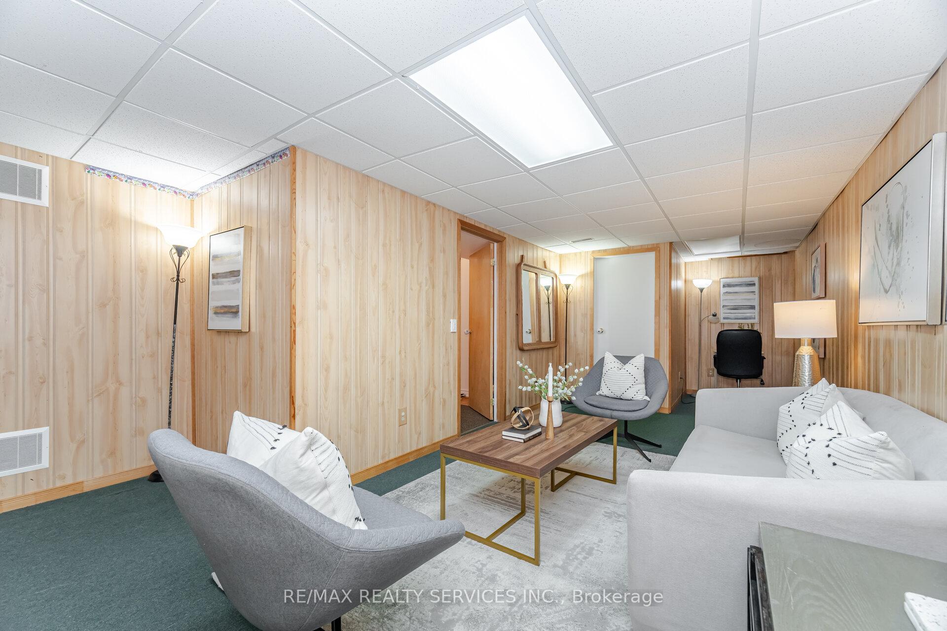 Photo 36 of 1016 Roseheath Street, Oshawa, Pinecrest — HOMEH