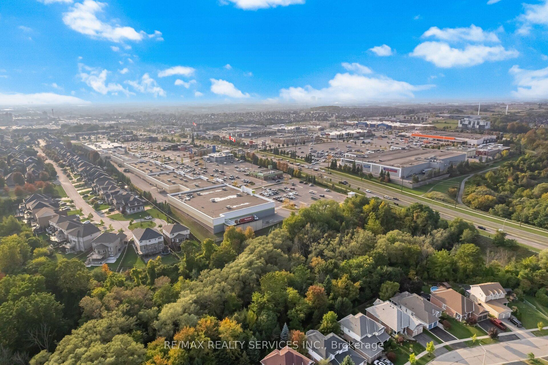 Photo 46 of 1016 Roseheath Street, Oshawa, Pinecrest — HOMEH