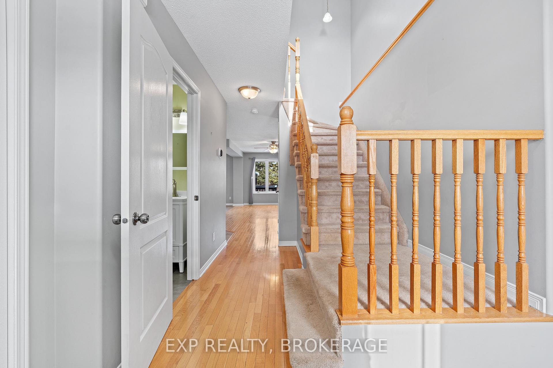 Photo 5 of 450 Laura Avenue, Kingston, Kingston East (Incl Barret Crt) — HOMEH