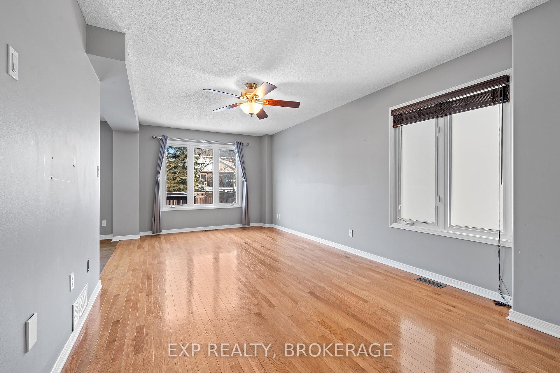 Photo 8 of 450 Laura Avenue, Kingston, Kingston East (Incl Barret Crt) — HOMEH