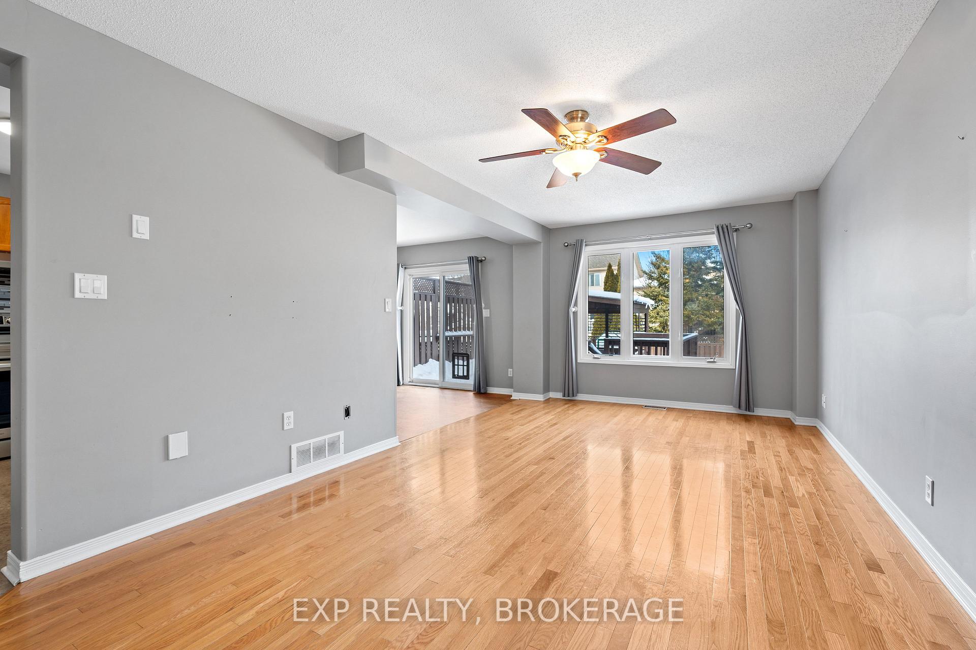 Photo 9 of 450 Laura Avenue, Kingston, Kingston East (Incl Barret Crt) — HOMEH