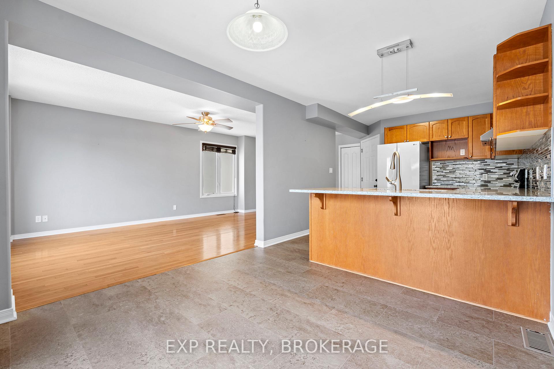 Photo 14 of 450 Laura Avenue, Kingston, Kingston East (Incl Barret Crt) — HOMEH