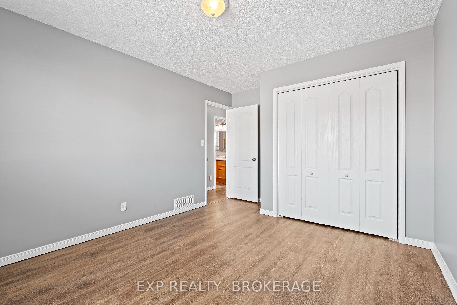 Photo 28 of 450 Laura Avenue, Kingston, Kingston East (Incl Barret Crt) — HOMEH