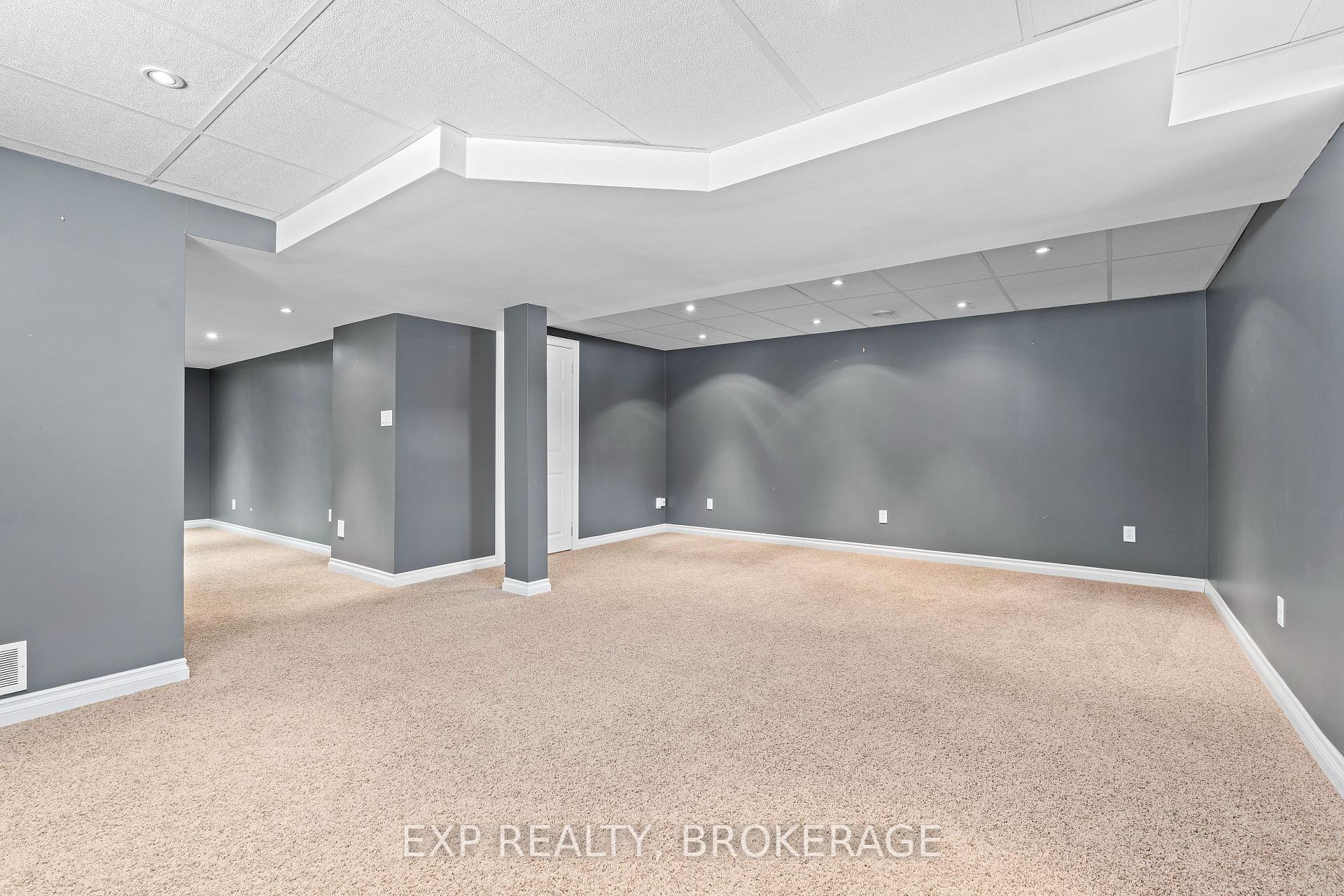 Photo 33 of 450 Laura Avenue, Kingston, Kingston East (Incl Barret Crt) — HOMEH