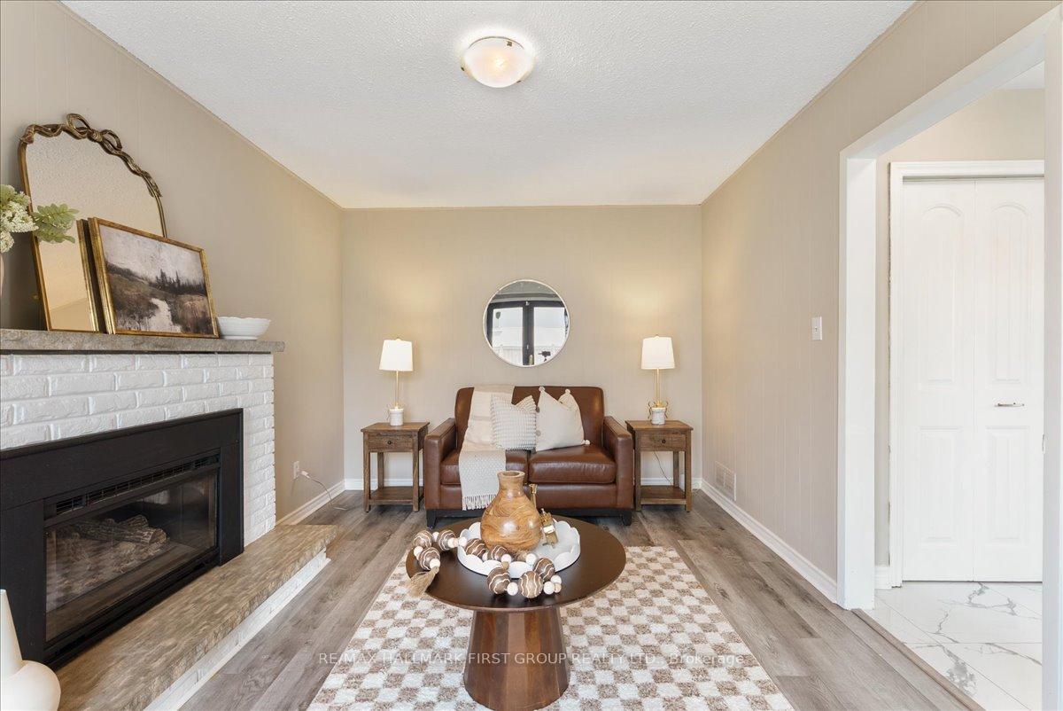 Photo 16 of 948 Cecylia Court, Pickering, West Shore — HOMEH