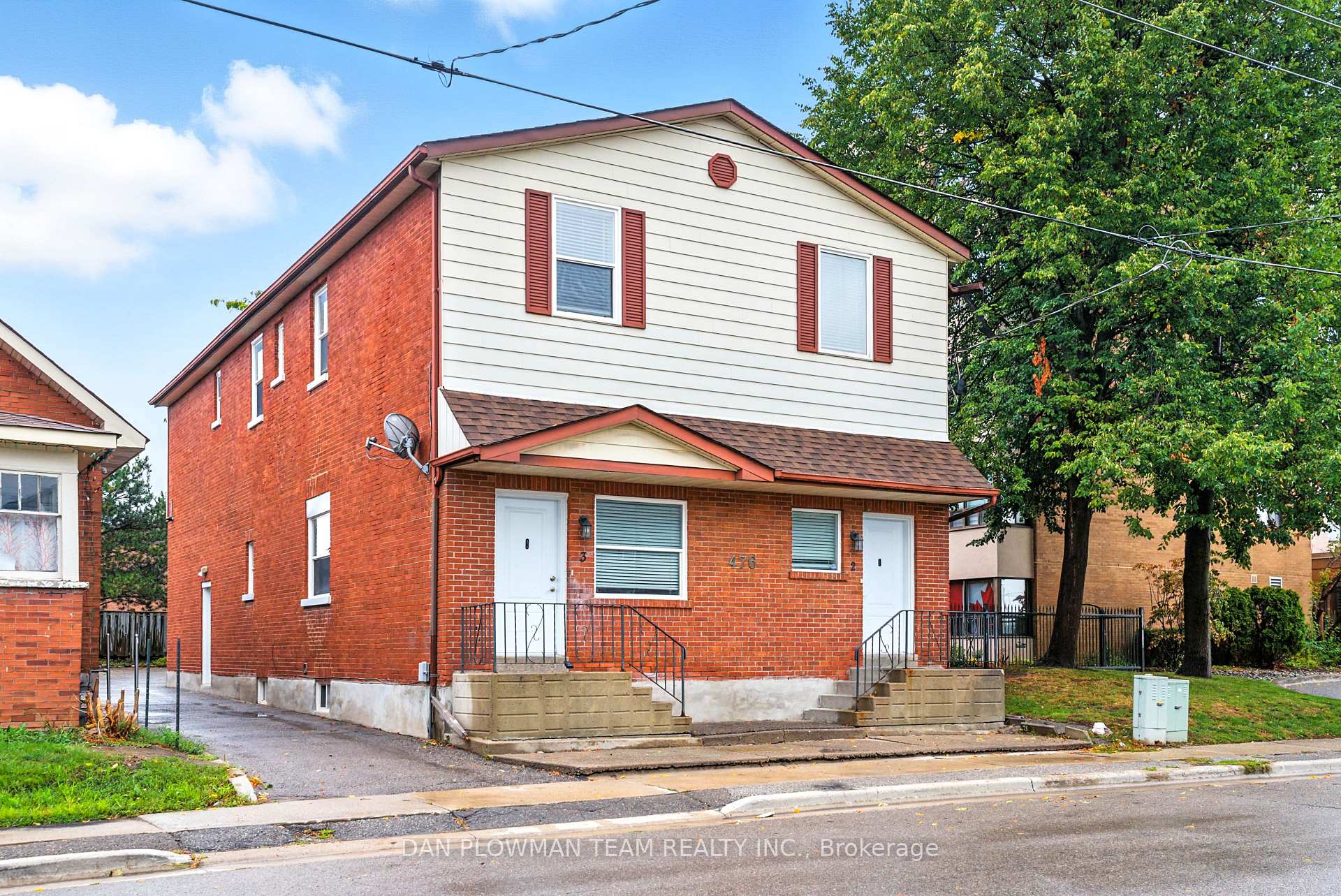 Front of 476 Albert Street