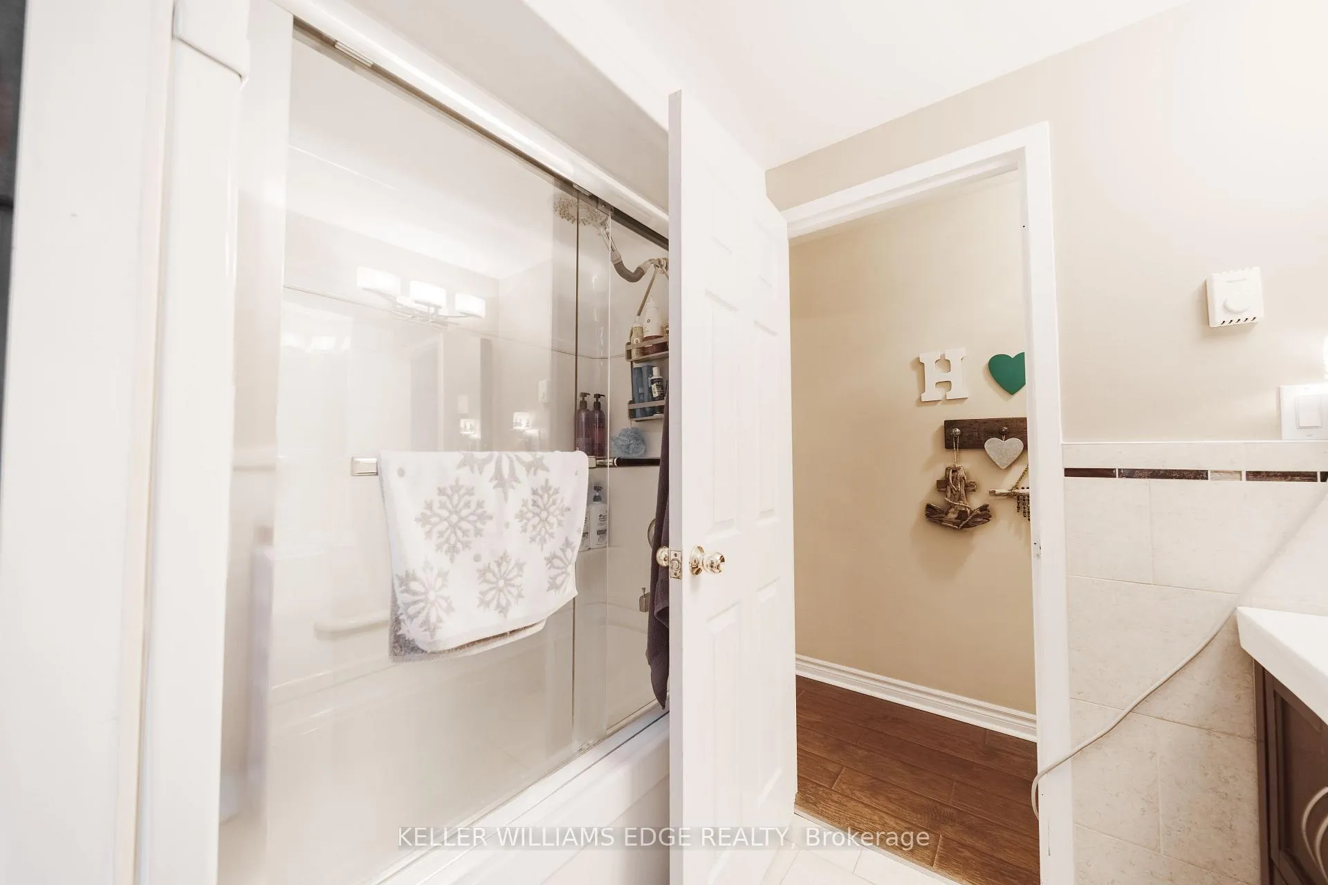 Photo 18 of 224 Clarence Street, Port Colborne, Sugarloaf — HOMEH