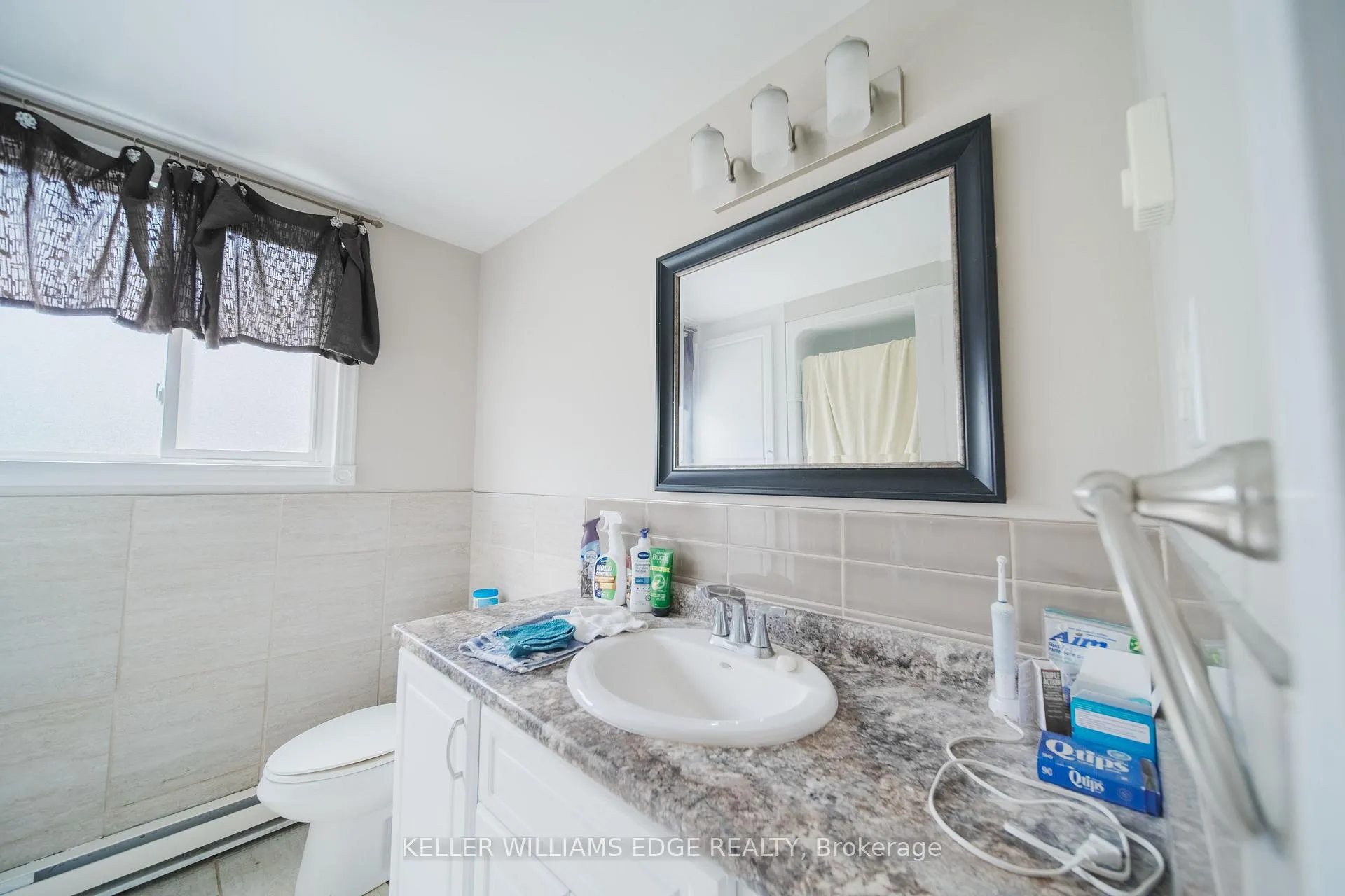Photo 24 of 224 Clarence Street, Port Colborne, Sugarloaf — HOMEH