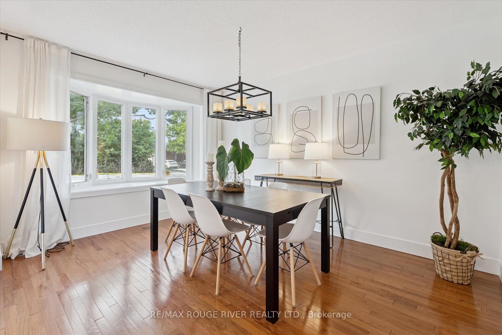 Photo 7 of 1371 Garvolin Avenue, Pickering, Bay Ridges — HOMEH