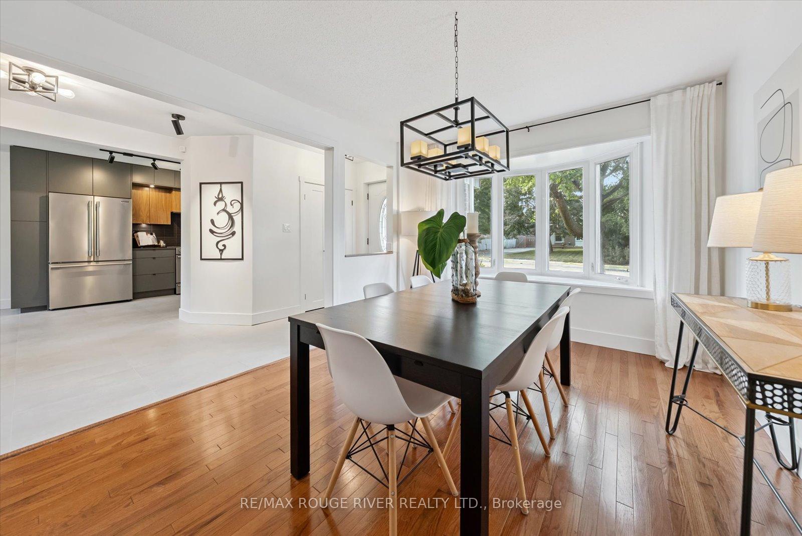 Photo 8 of 1371 Garvolin Avenue, Pickering, Bay Ridges — HOMEH