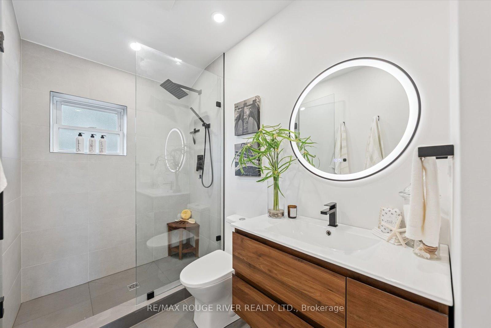 Photo 24 of 1371 Garvolin Avenue, Pickering, Bay Ridges — HOMEH