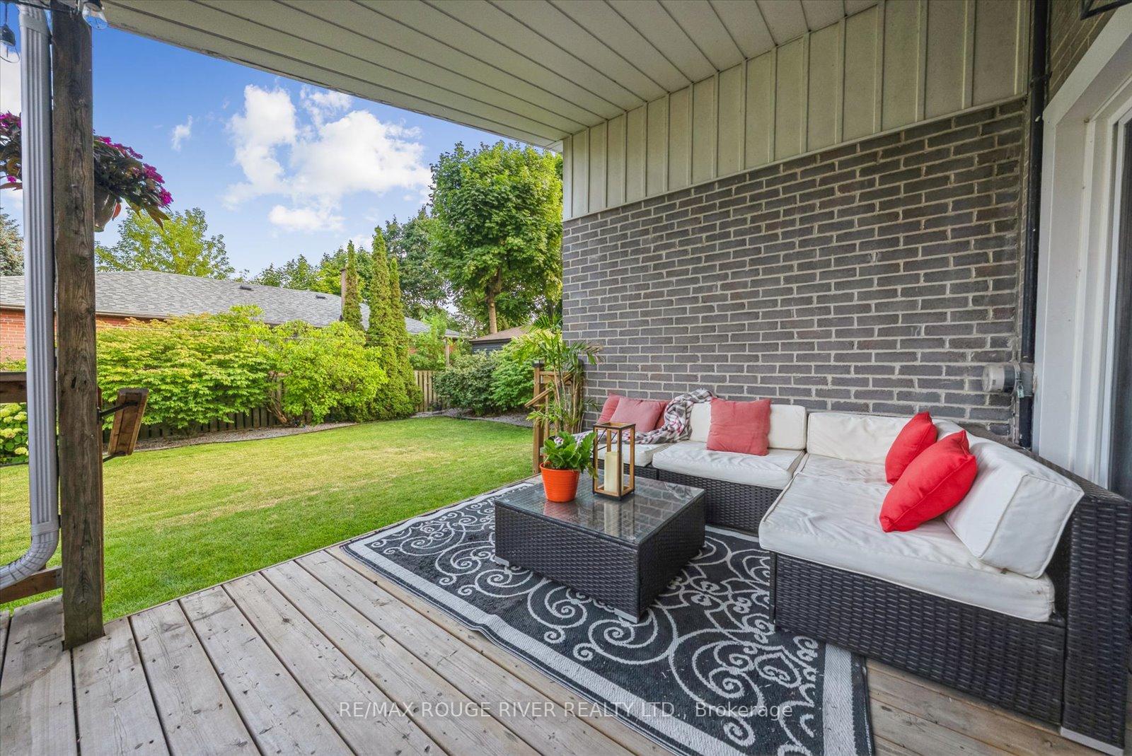 Photo 34 of 1371 Garvolin Avenue, Pickering, Bay Ridges — HOMEH
