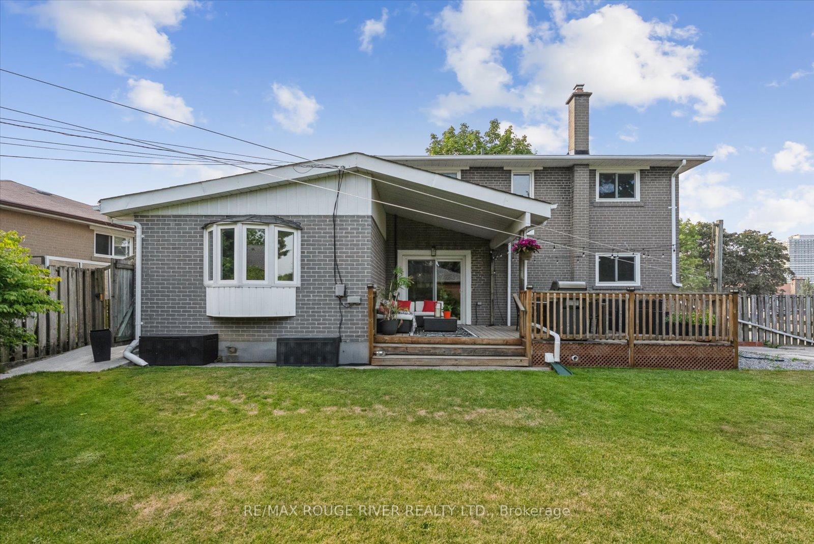 Photo 39 of 1371 Garvolin Avenue, Pickering, Bay Ridges — HOMEH