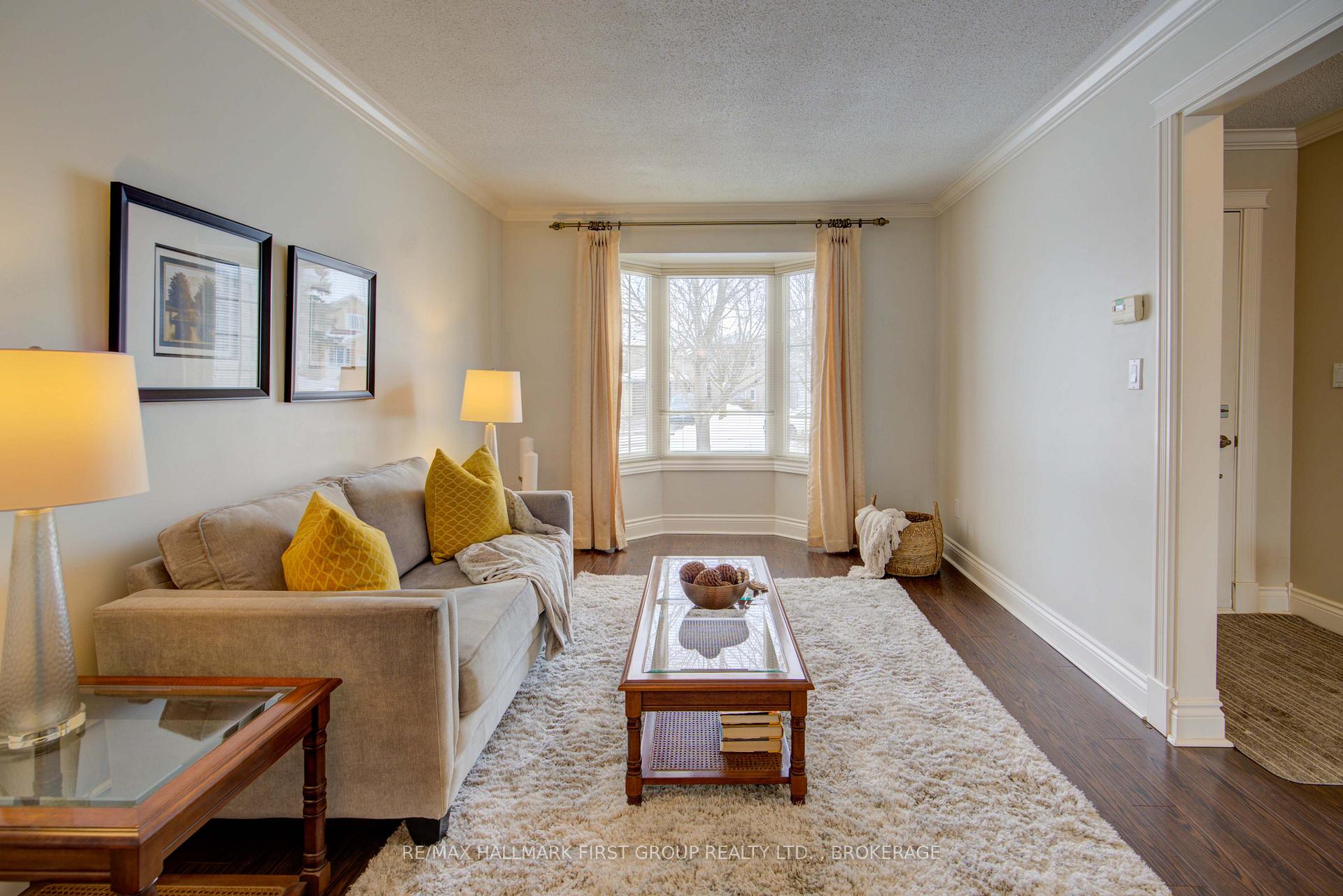 Photo 6 of 22 Richdale Court, Kingston, Kingston East (Incl Barret Crt) — HOMEH