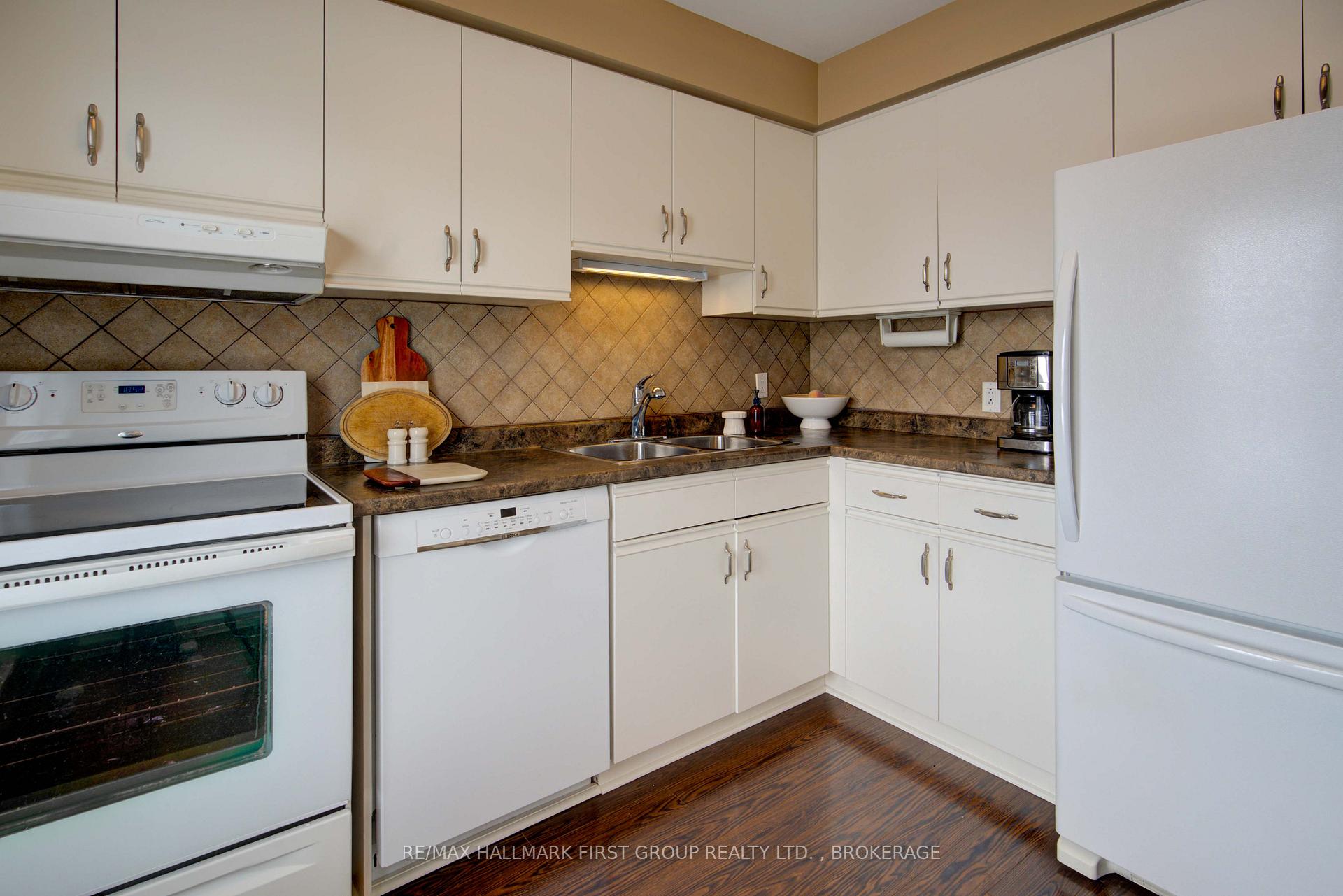 Photo 12 of 22 Richdale Court, Kingston, Kingston East (Incl Barret Crt) — HOMEH