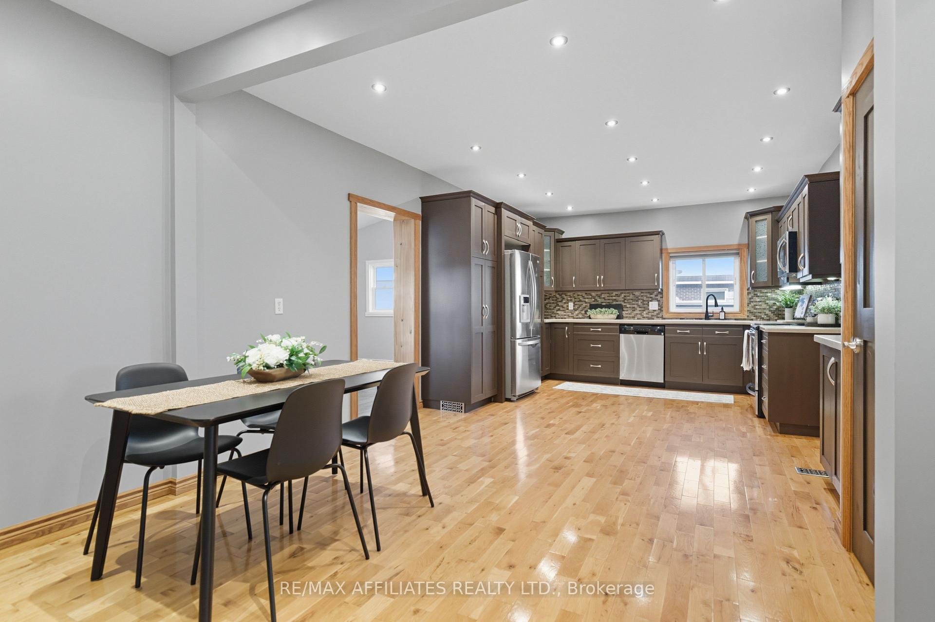 Photo 25 of 174 Park Street W, Prescott — HOMEH