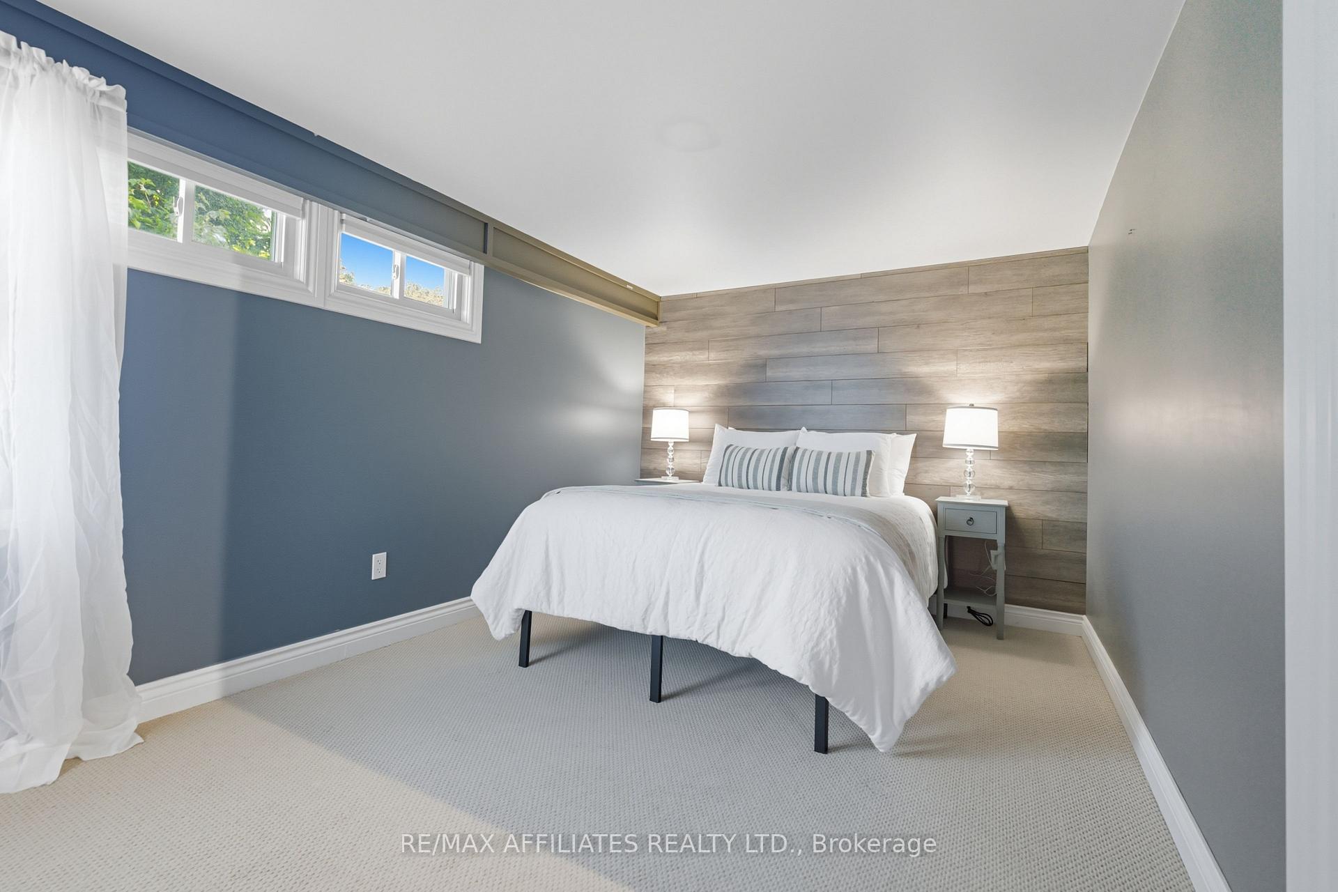 Photo 40 of 174 Park Street W, Prescott — HOMEH