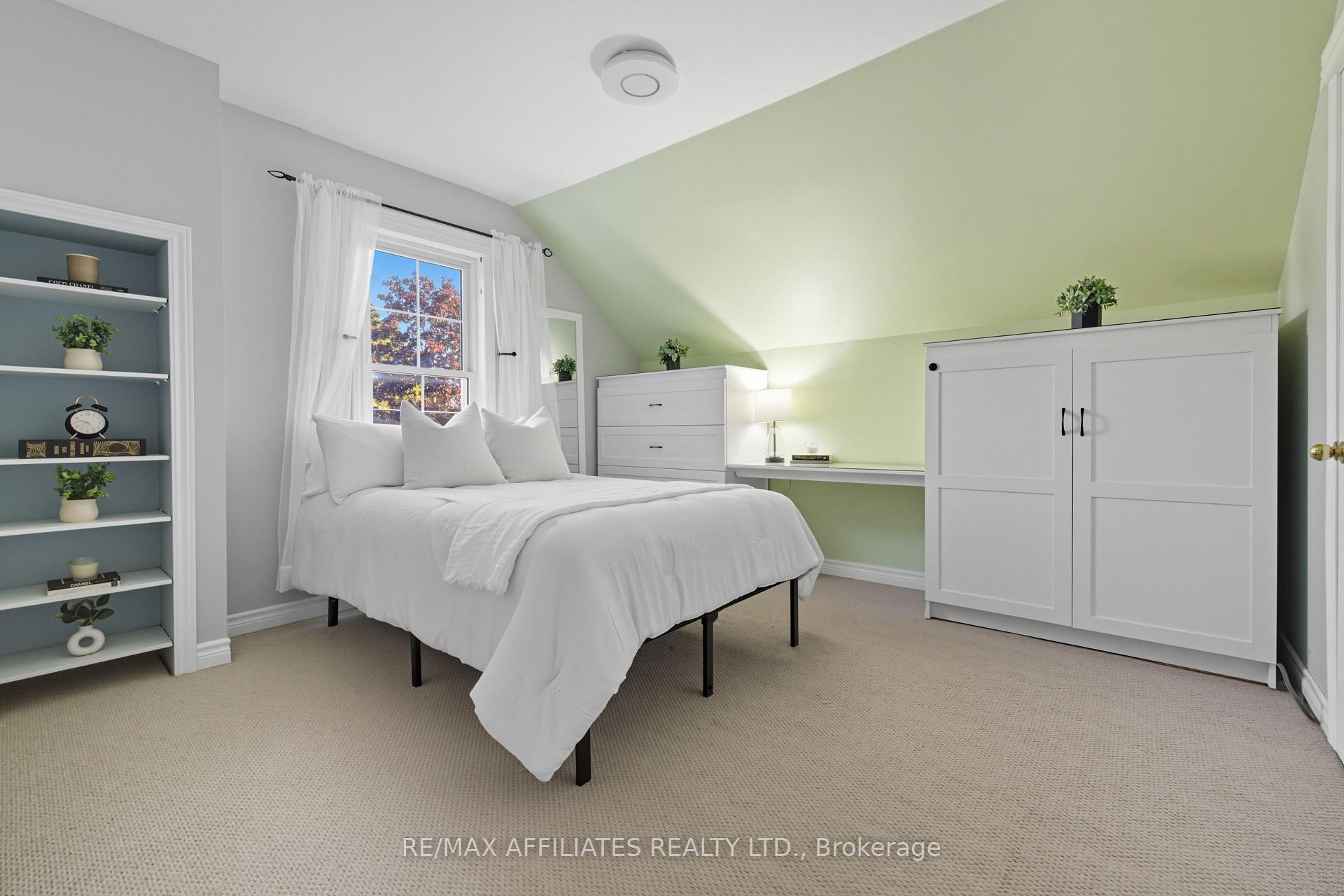 Photo 45 of 174 Park Street W, Prescott — HOMEH