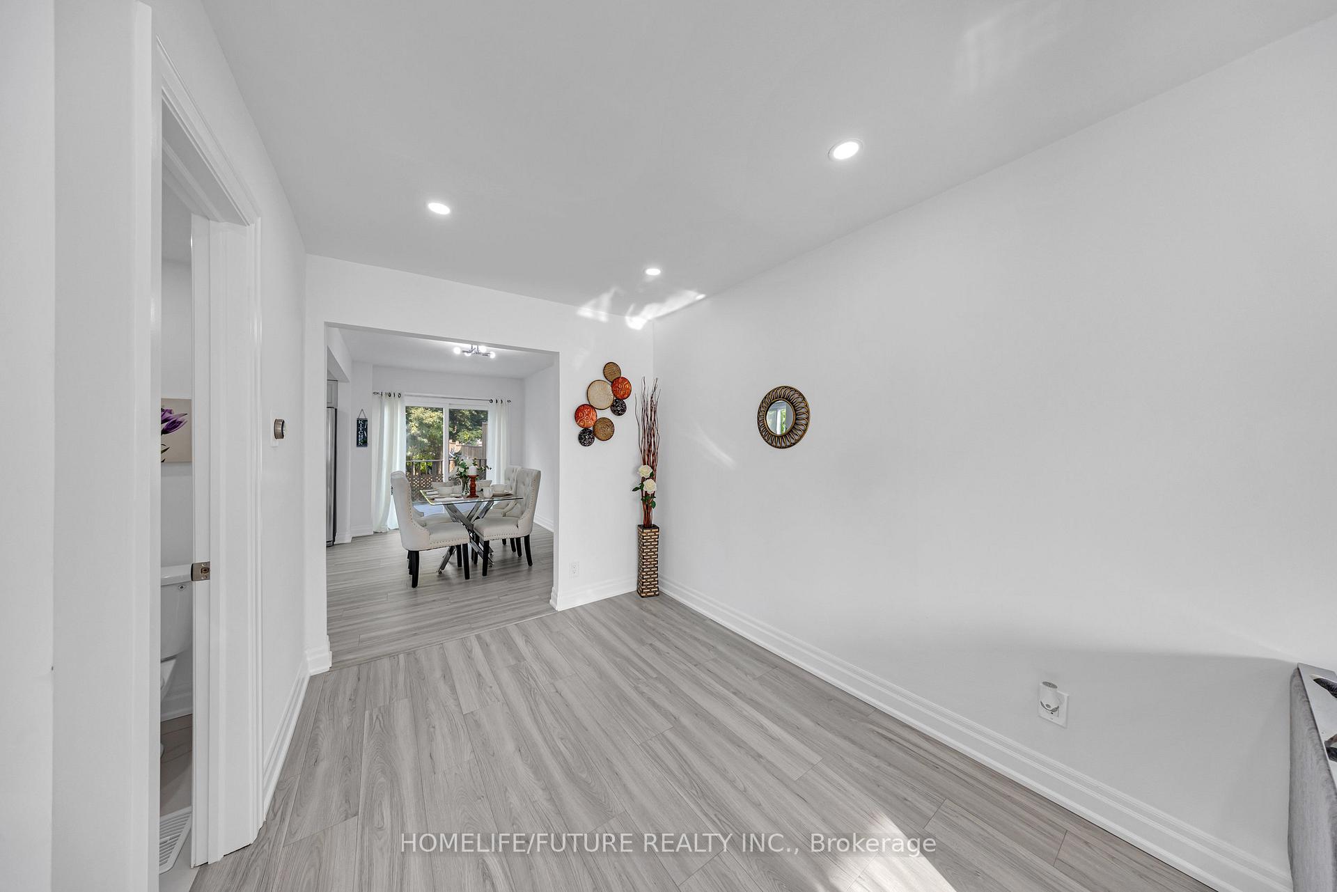 Photo 7 of 315 Limerick Street, Oshawa, Vanier — HOMEH
