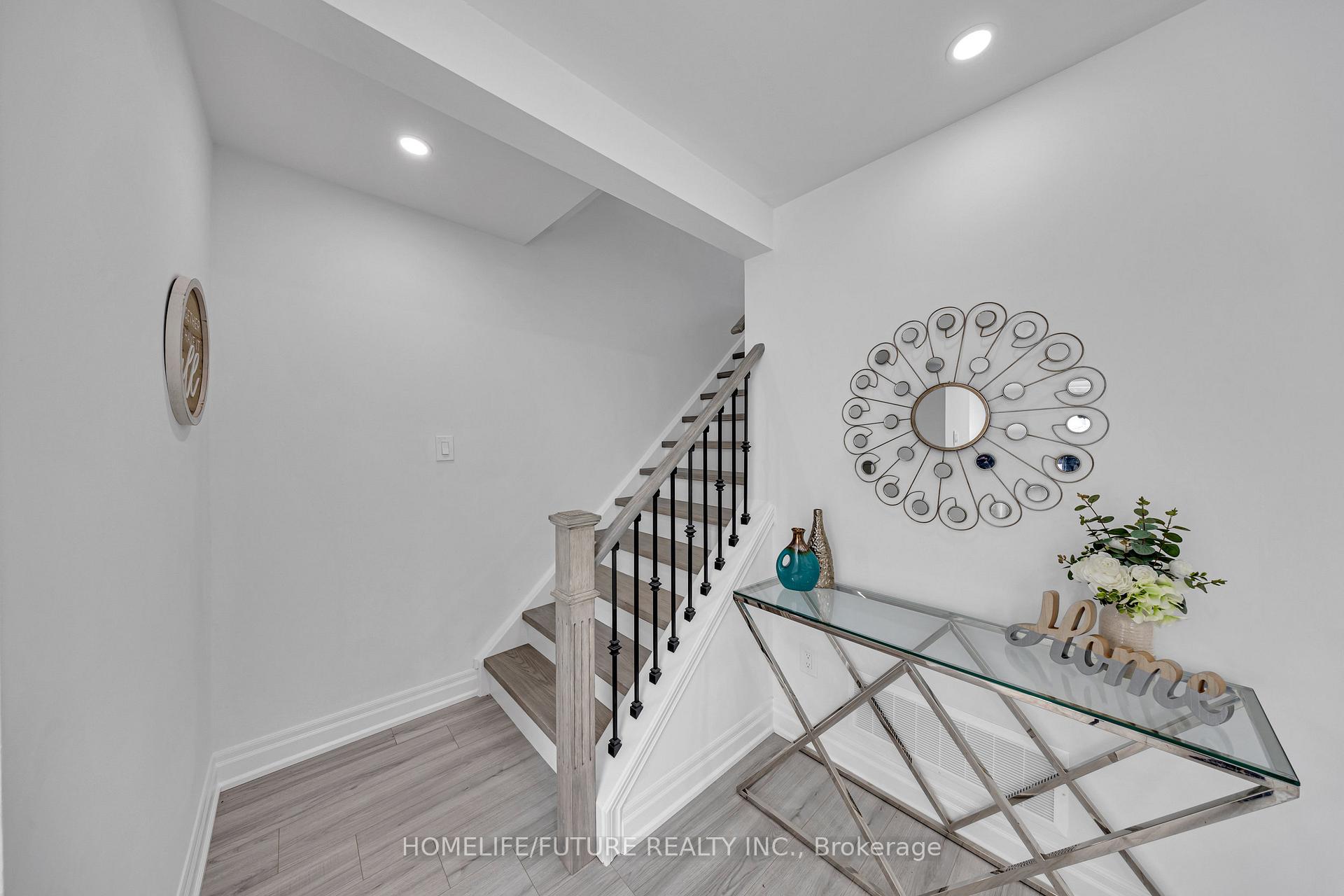Photo 9 of 315 Limerick Street, Oshawa, Vanier — HOMEH