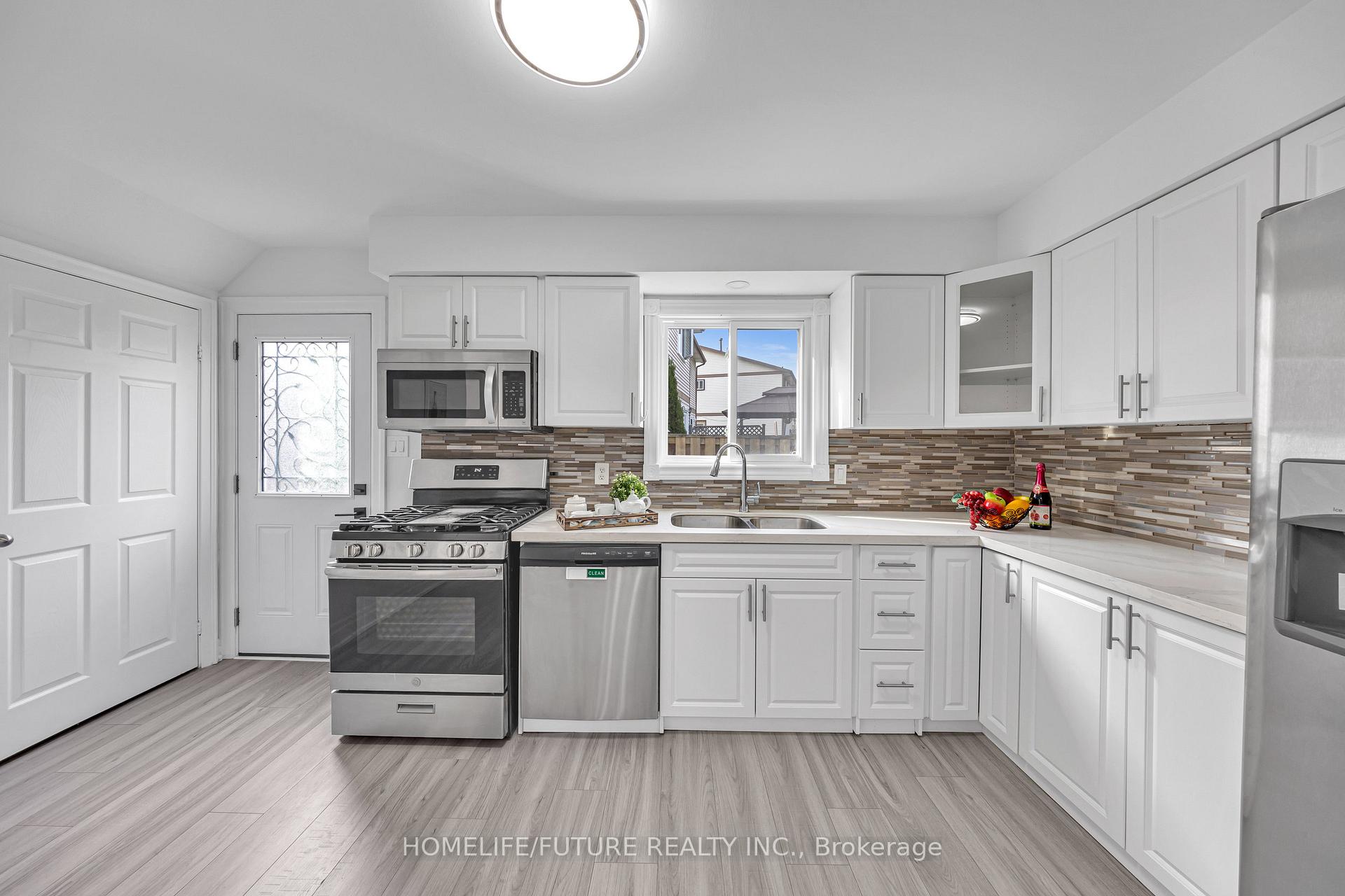 Photo 15 of 315 Limerick Street, Oshawa, Vanier — HOMEH