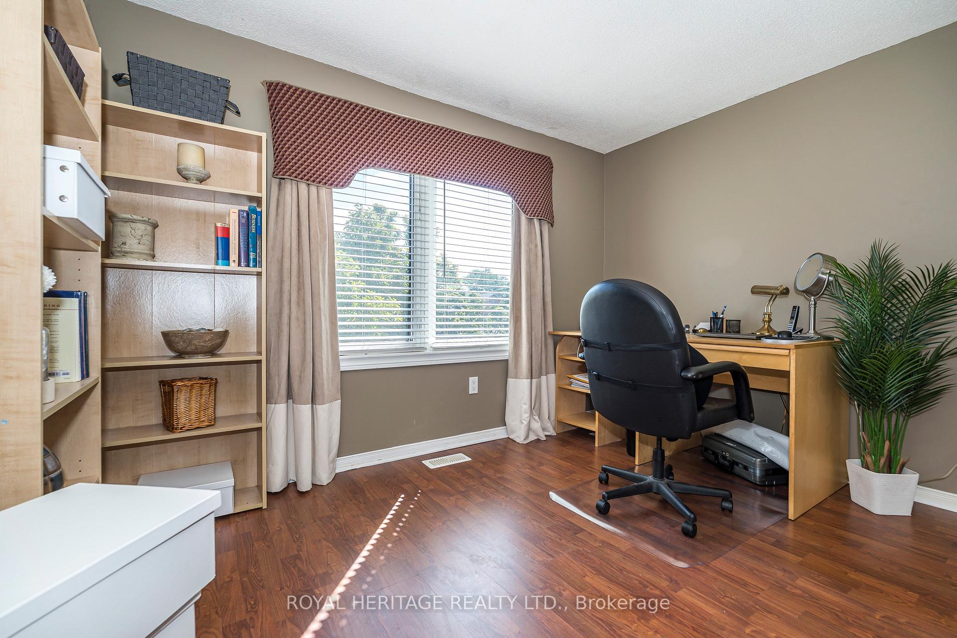 Photo 26 of 756 Stonepath Circle, Pickering, Amberlea — HOMEH