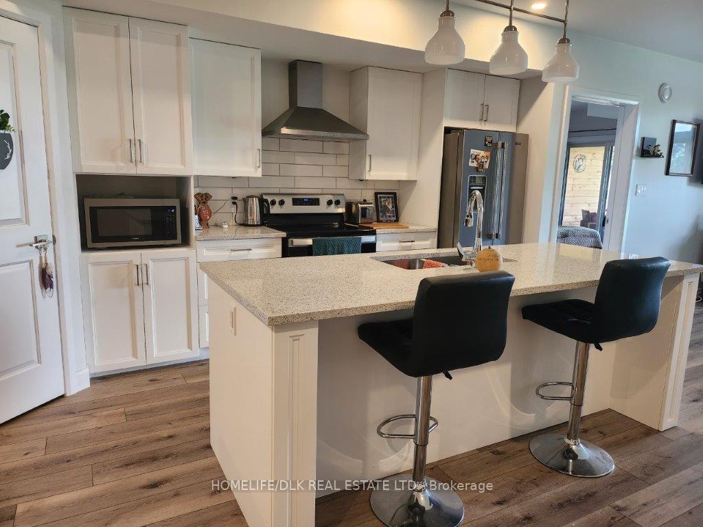 Photo 3 of Unit 9, 1686 County Road 2, Prescott — HOMEH