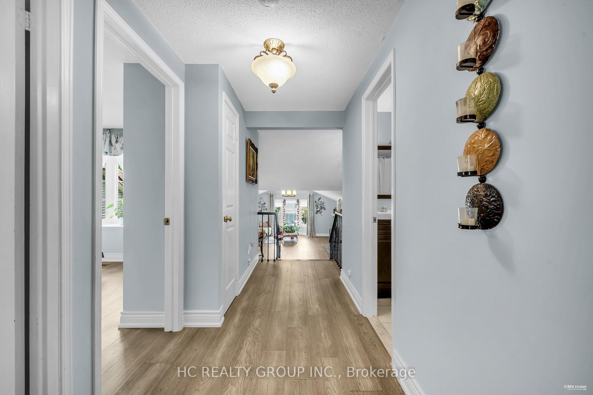 Photo 7 of 1708 Echo Point Court, Pickering, Liverpool — HOMEH