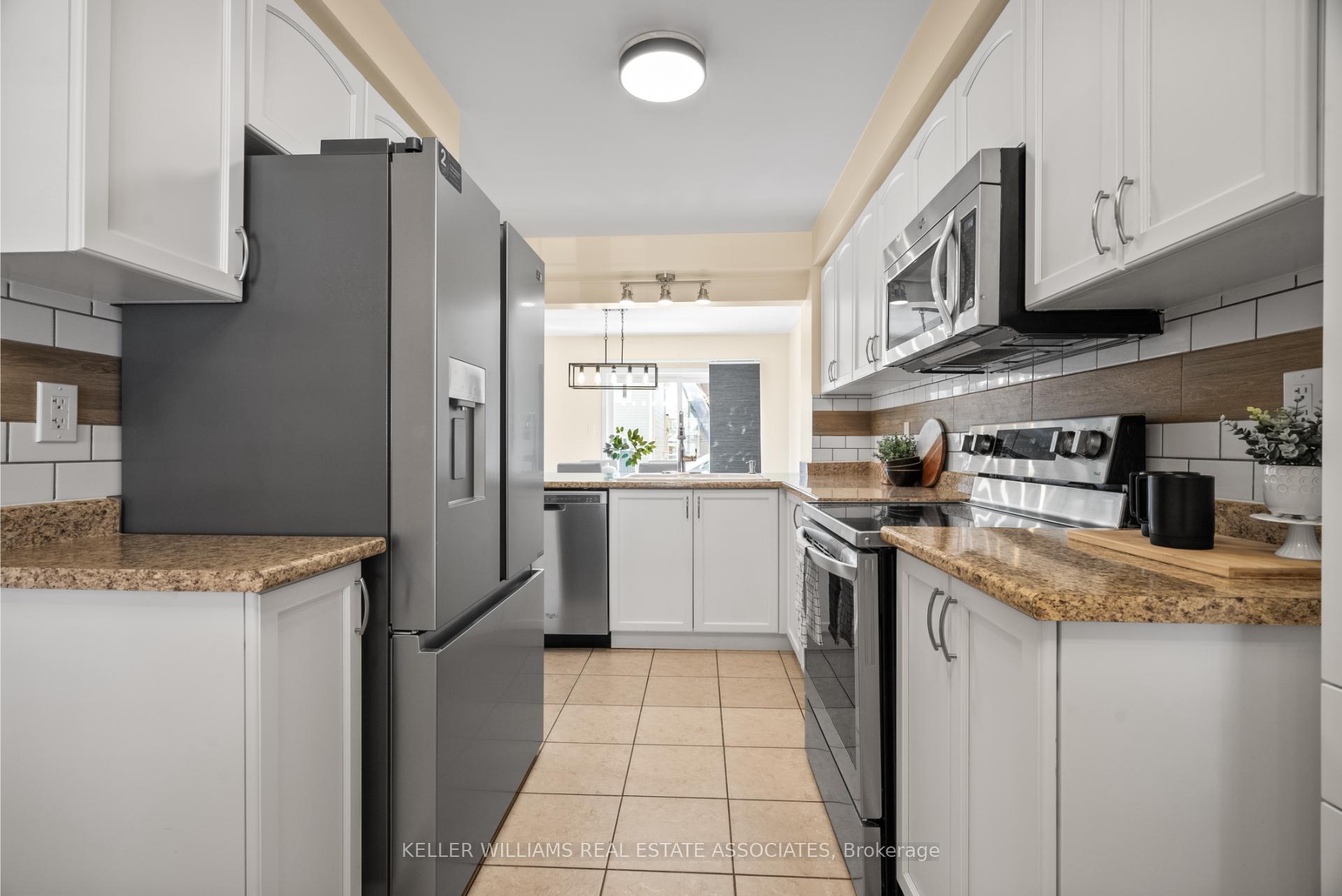 Photo 6 of 269 Mortimer Crescent, Milton, Harrison — HOMEH