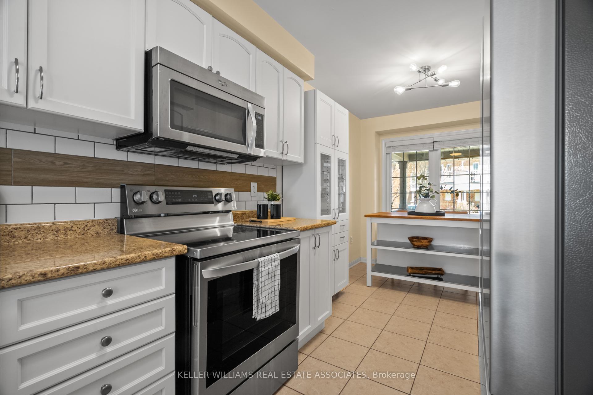 Photo 9 of 269 Mortimer Crescent, Milton, Harrison — HOMEH