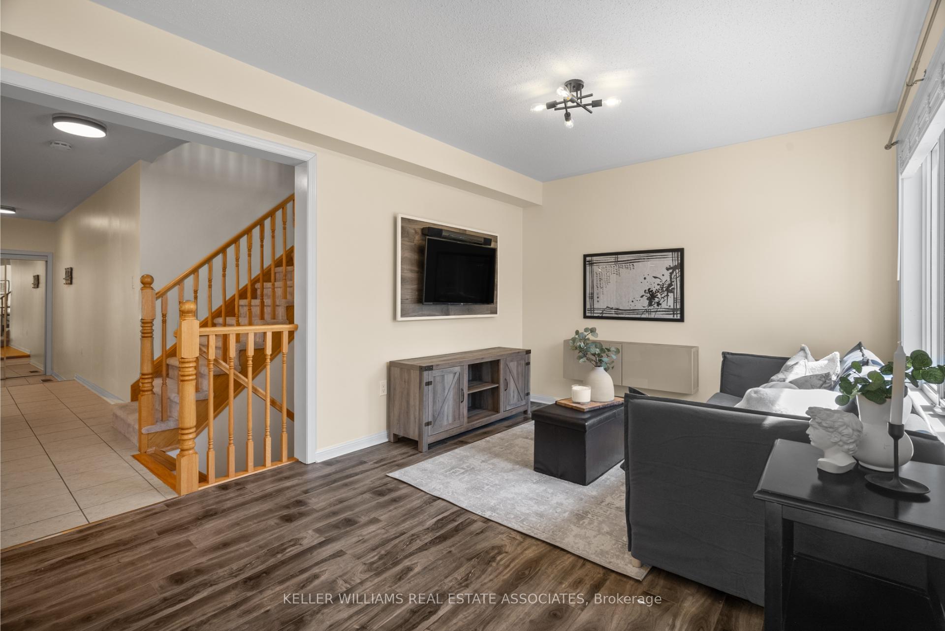 Photo 12 of 269 Mortimer Crescent, Milton, Harrison — HOMEH