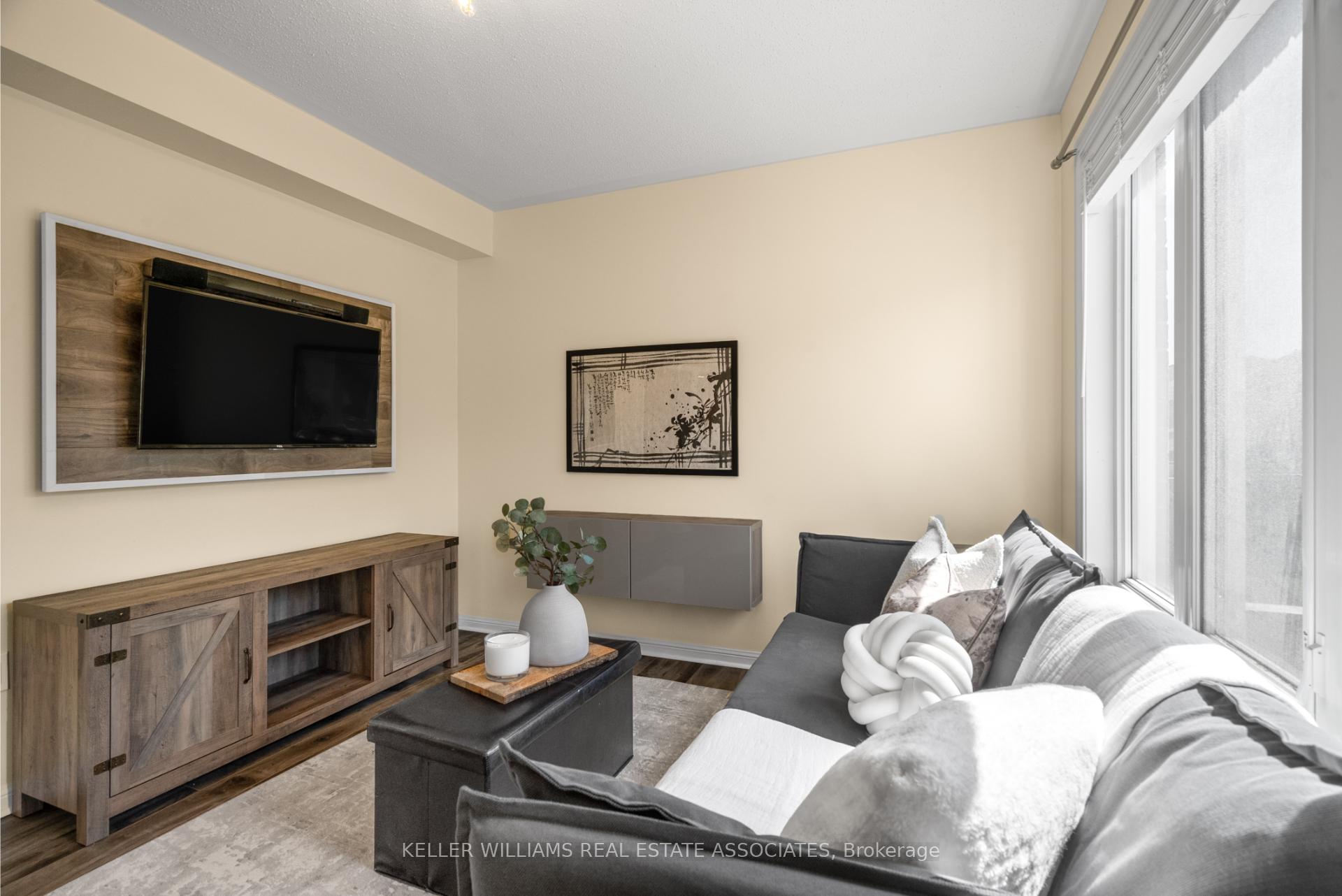 Photo 13 of 269 Mortimer Crescent, Milton, Harrison — HOMEH