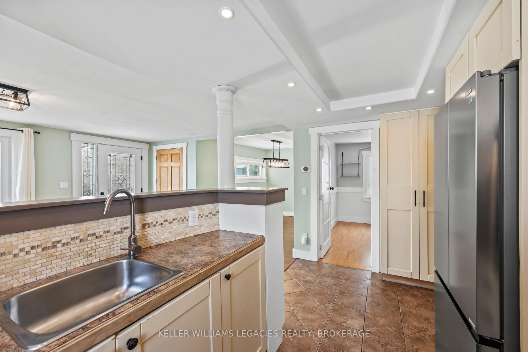Photo 12 of 59 Joseph Street, Kingston, East of Sir John A. Blvd — HOMEH