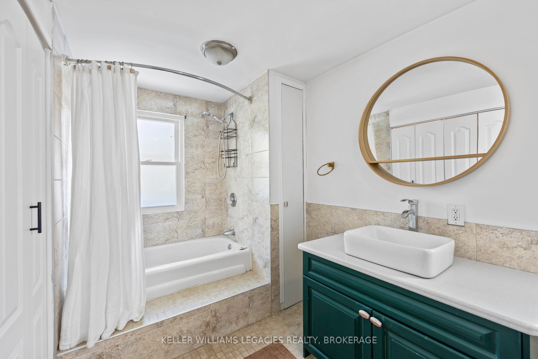 Photo 18 of 59 Joseph Street, Kingston, East of Sir John A. Blvd — HOMEH