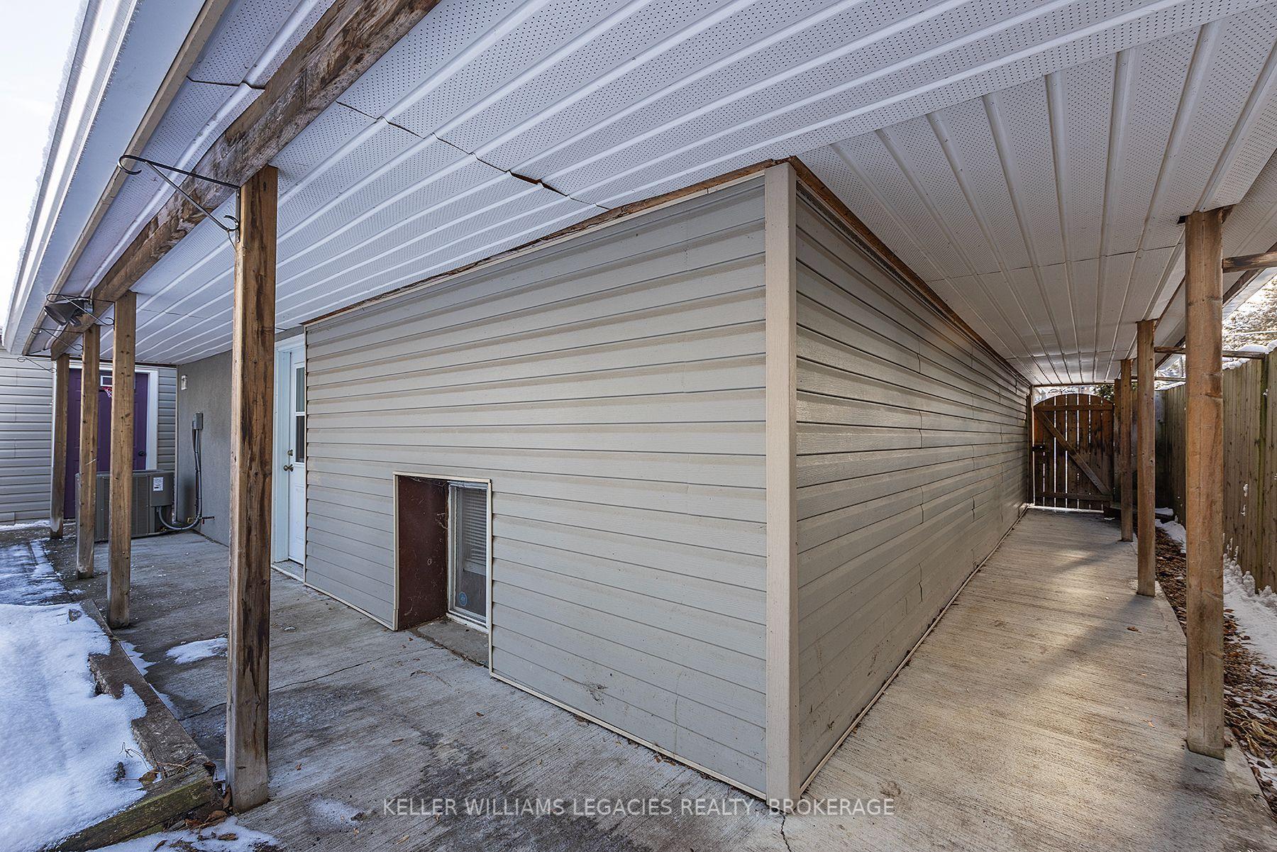 Photo 36 of 59 Joseph Street, Kingston, East of Sir John A. Blvd — HOMEH