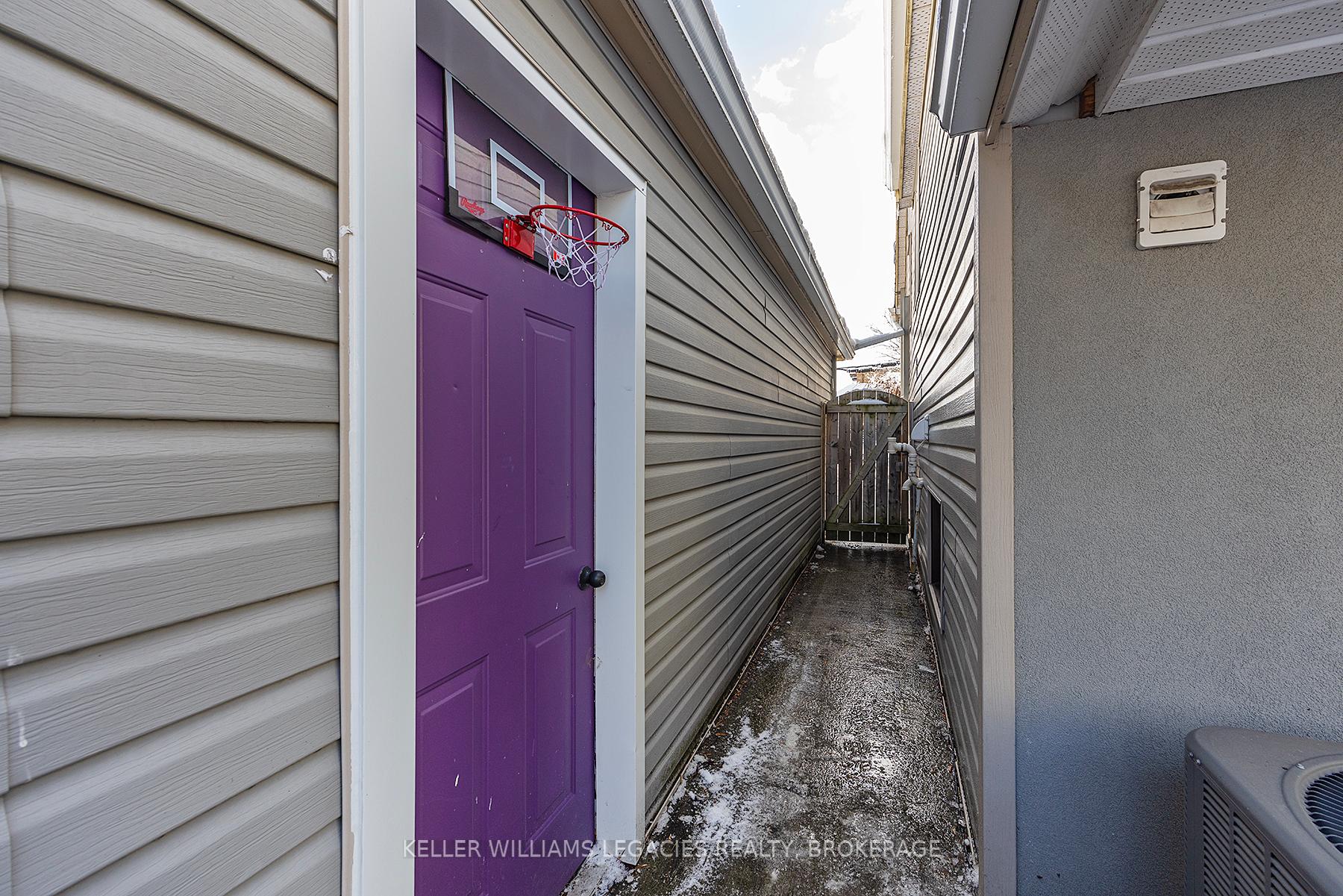 Photo 44 of 59 Joseph Street, Kingston, East of Sir John A. Blvd — HOMEH