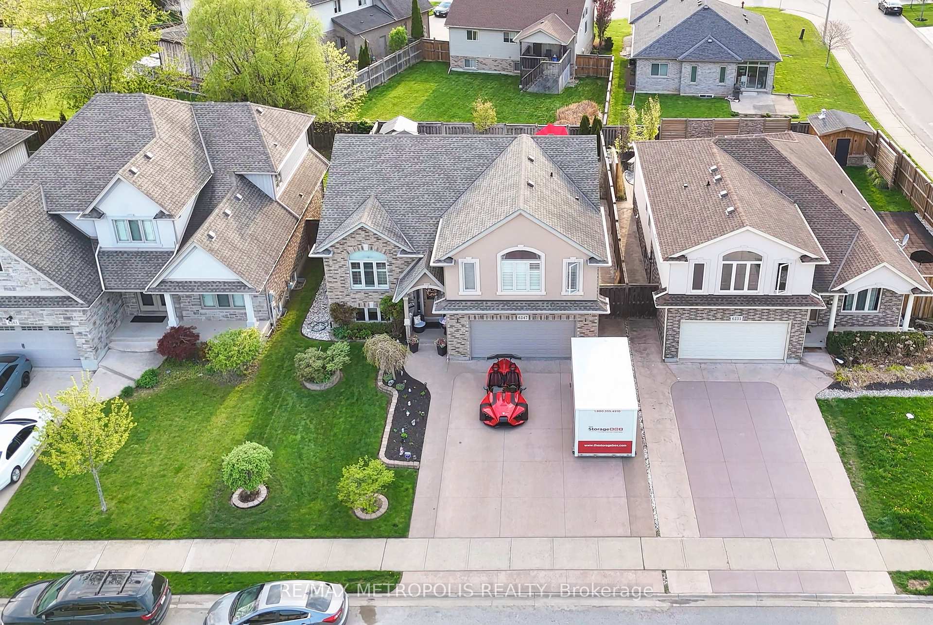 Photo 6 of 6247 Parkside Road, Niagara Falls, Forestview — HOMEH